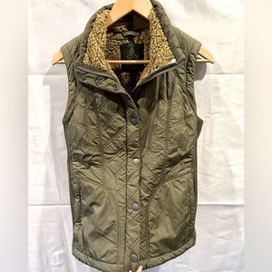 FREE SHIP! Prana Women’s Sherpa Lined Puffer Vest